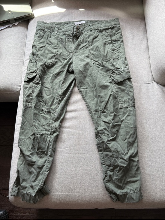 LOFT Pants - LOFT Olive Green Cargo Pants